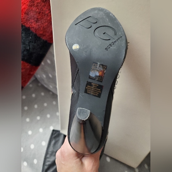 BCBG Knee high leather high heeled boots - Picture 6 of 13